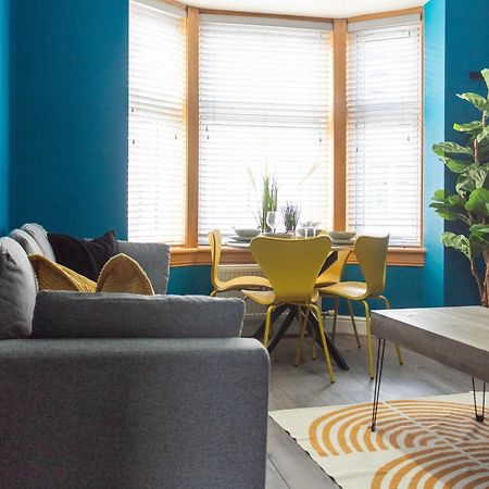 Stock Street Apartment بيزلي المظهر الخارجي الصورة